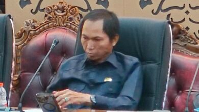 Anggota DPRD Barito Utara Minta Perusahaan Bantu Logistik Relawan Anggota DPRD Barito Utara Minta Perusahaan Bantu Logistik Relawan