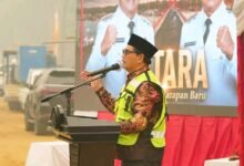 Shalahuddin Minta Kontraktor Utamakan Kualitas Pembangunan Jembatan Shalahuddin Minta Kontraktor Utamakan Kualitas Pembangunan Jembatan