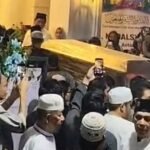 Jenazah H. Nadalsyah Disemayamkan di Kediaman Muara Teweh