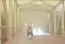 Langit Muara Teweh Berubah Menguning Diselimuti Asap Pekat Karhutla, Ini Kata BPBD Langit Muara Teweh Berubah Menguning Diselimuti Asap Pekat Karhutla, Ini Kata BPBD